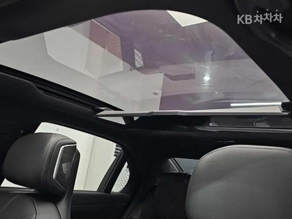 BMW 7시리즈(G70)740i xDrive M Sport - 17