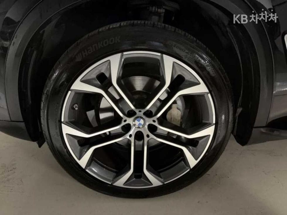 BMW X5 (G05)xDrive 40i M Sport - 17