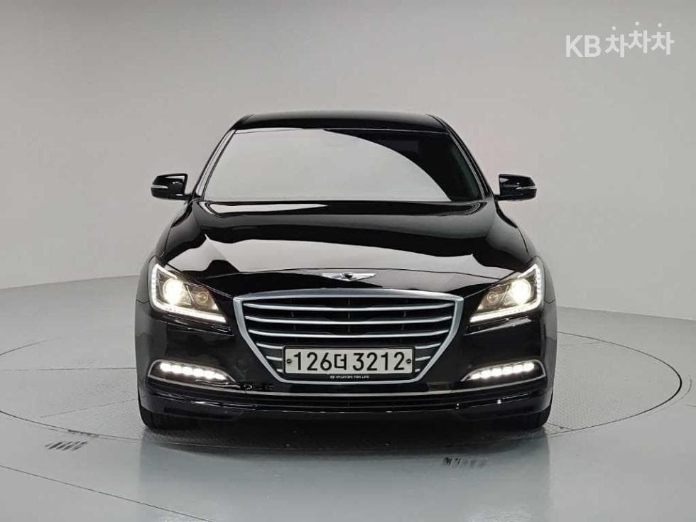 Хюндай ДженезисDHG330 Modern AWD Стандартен - 2