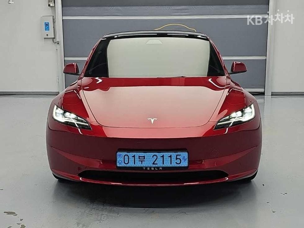 테슬라 Model 3 HighlandRWD - 2