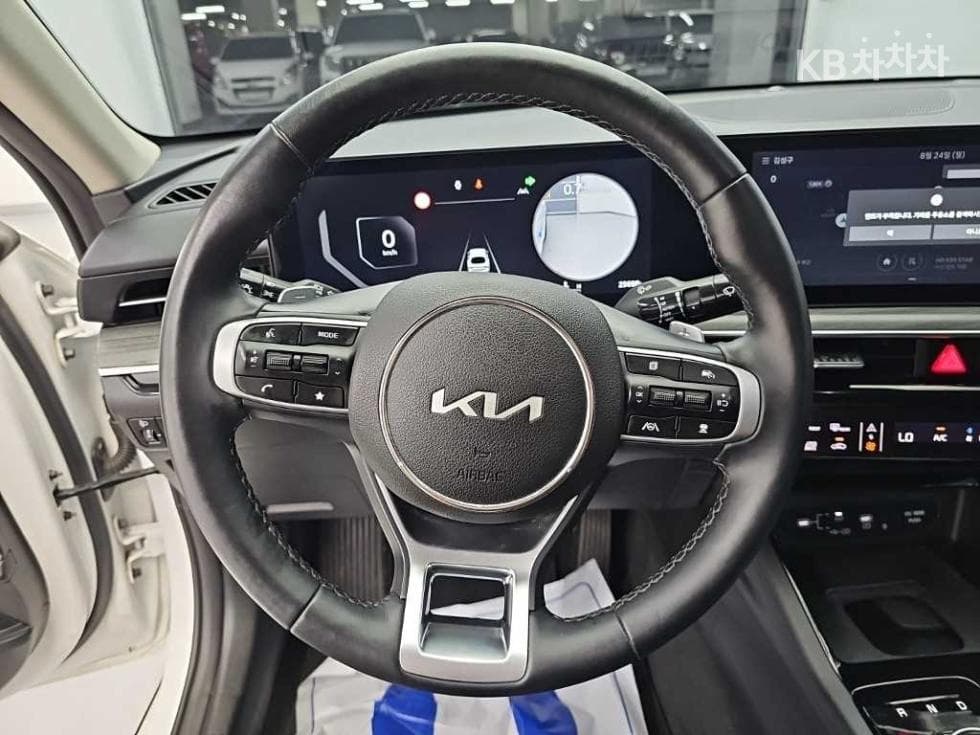Kia The New (facelift) K5 3rd Gen2.0 Gasoline Noblesse - 9
