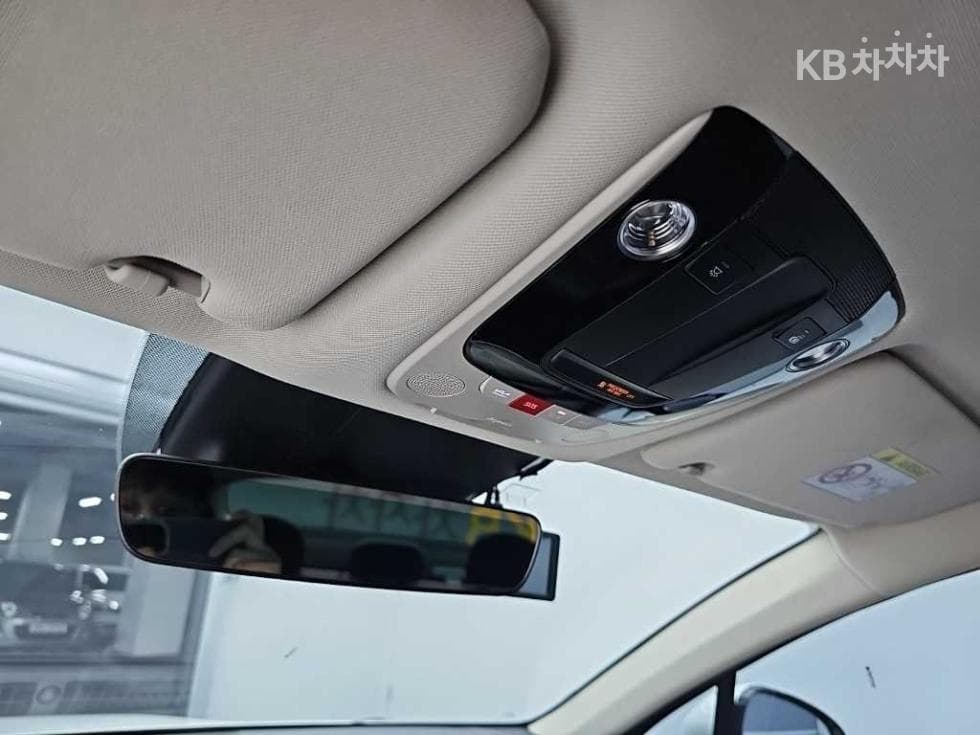 Kia The New (facelift) K5 3rd Gen2.0 Gasoline Noblesse - 17