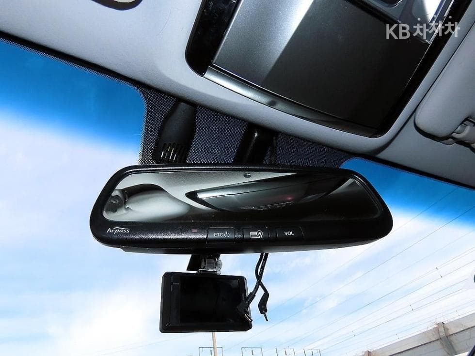 Hyundai Grandeur (Azera)HGLPG HG300 프라임 - 16