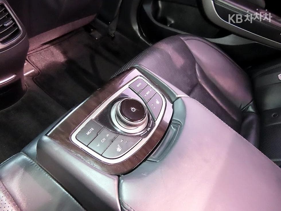 Hyundai Grandeur (Azera)HGLPG HG300 프라임 - 18