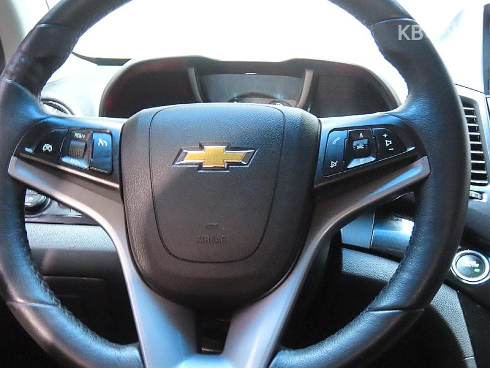 GM Korea Chevrolet OrlandoLPG LTZ Premium - 18