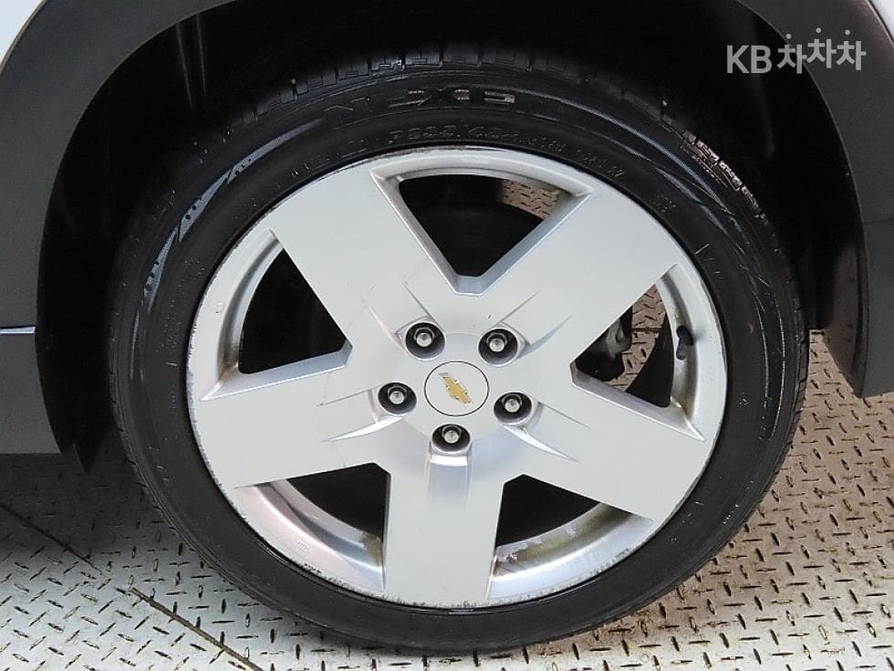 GM Korea Chevrolet OrlandoLPG LTZ Premium - 20