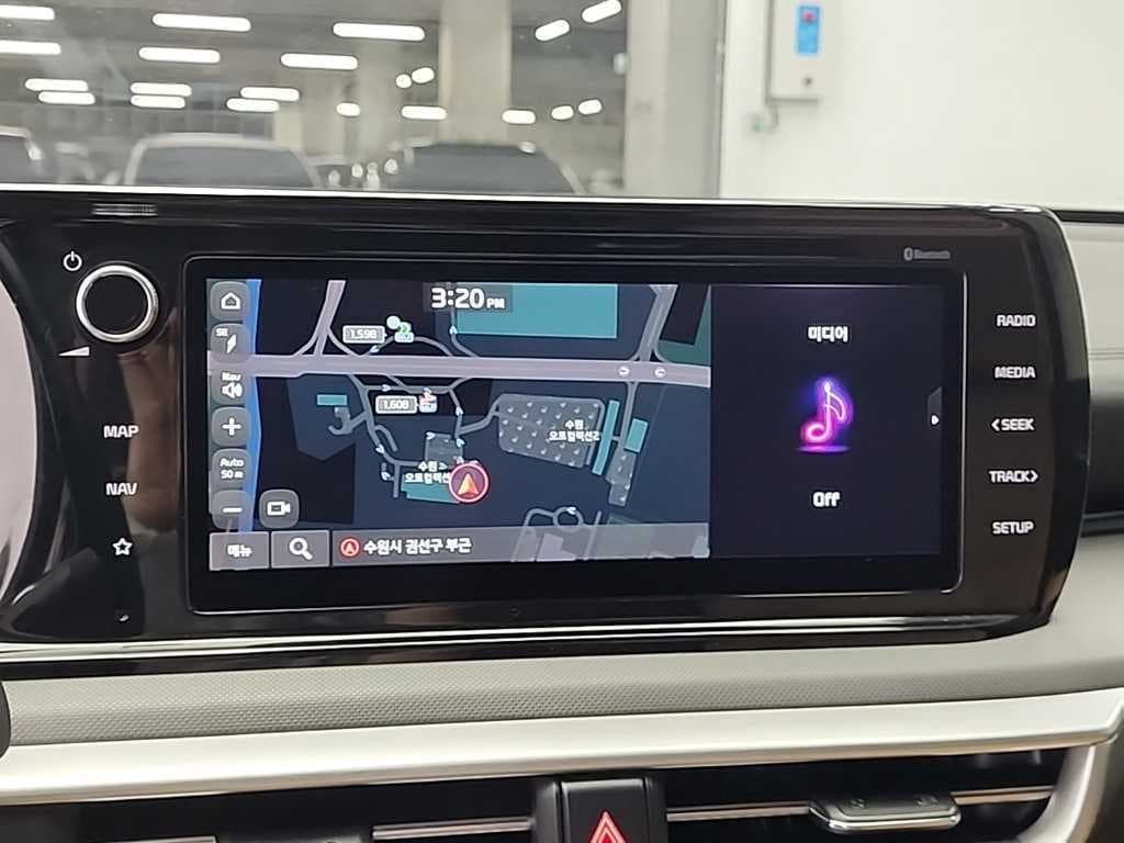Kia K5 Hybrid 3rd Gen2.0 HEV Prestige - 14