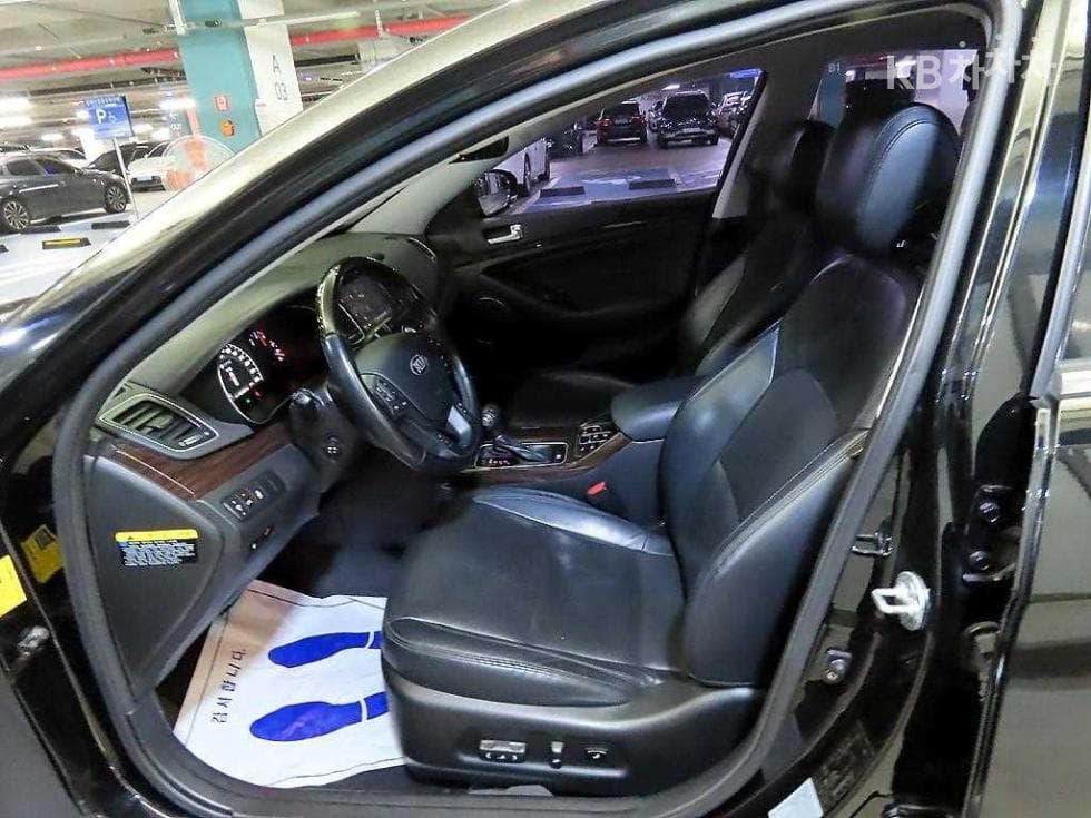 Kia The New (facelift) K7LPI 3.0 Prestige - 6