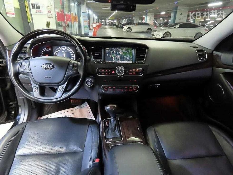 Kia The New (facelift) K7LPI 3.0 Prestige - 10