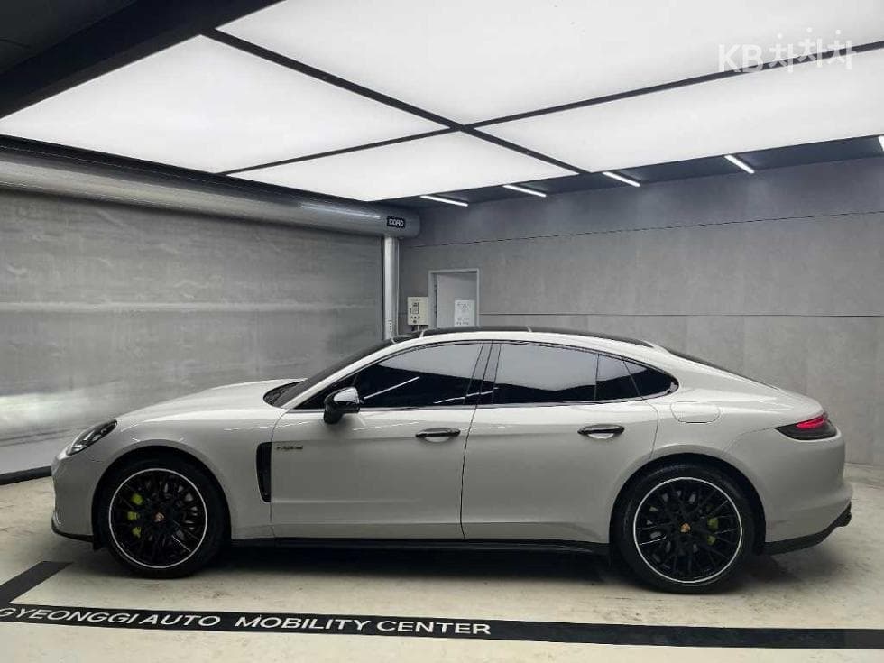 Porsche 파나메라 (971)2.9 4 E-Hybrid Standard - 4