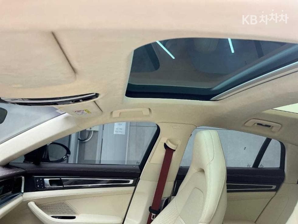Porsche 파나메라 (971)2.9 4 E-Hybrid Standard - 15
