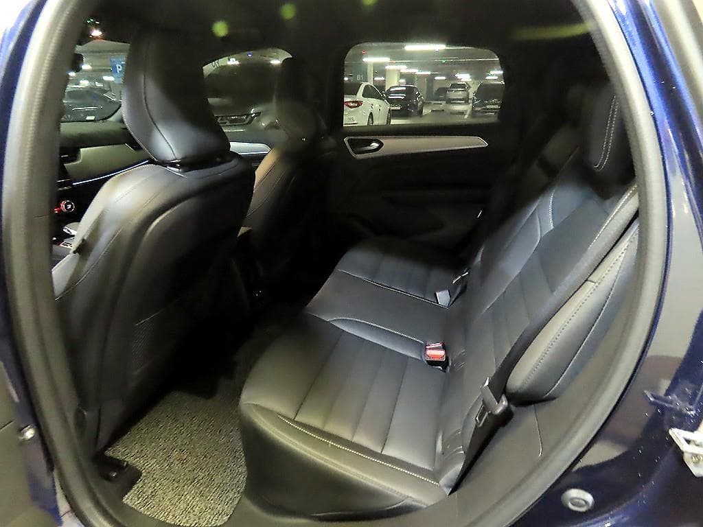 Renault Korea 아르카나 E-Tech Hybrid1.6 GTe 아이코닉 - 7