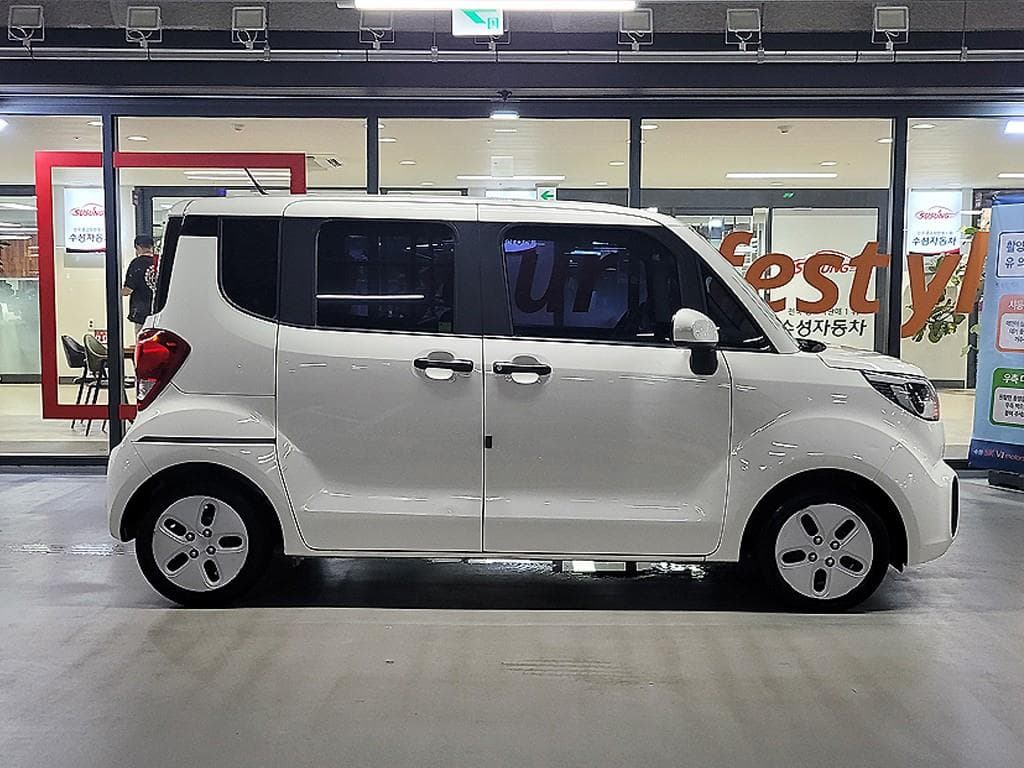 Kia The New (facelift) Ray (van) Van1.0 Gasoline Van 2-seater Luxury Special (special feature/edition) - 3
