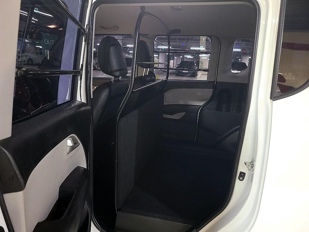 Kia The New (facelift) Ray (van) Van1.0 Gasoline Van 2-seater Luxury Special (special feature/edition) - 7