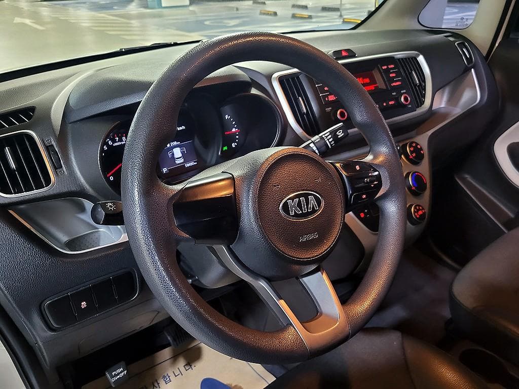 Kia The New (facelift) Ray (van) Van1.0 Gasoline Van 2-seater Luxury Special (special feature/edition) - 9
