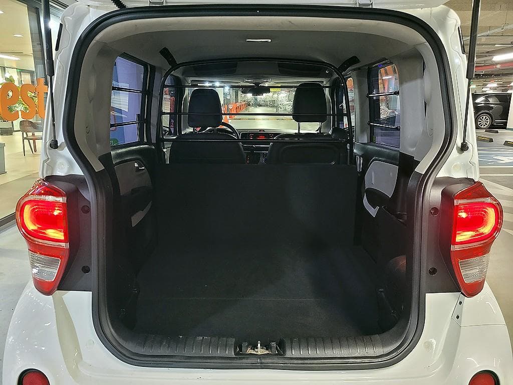 Kia The New (facelift) Ray (van) Van1.0 Gasoline Van 2-seater Luxury Special (special feature/edition) - 17