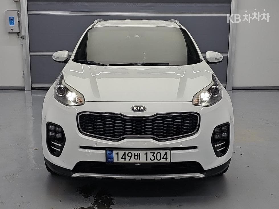 Kia Sportage 4th generationDiesel 2.0 2WD Noblesse Special (special feature/edition) - 2