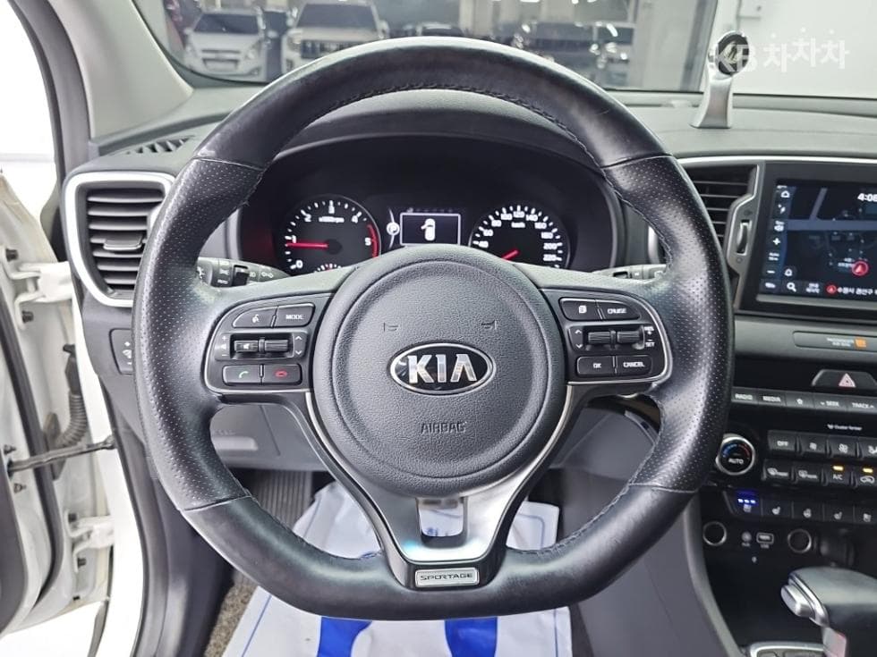 Kia Sportage 4th generationDiesel 2.0 2WD Noblesse Special (special feature/edition) - 9