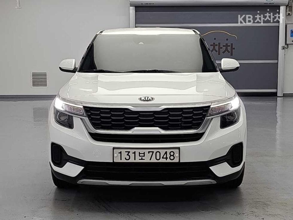 Kia Seltos1.6 Gasoline Turbo 2WD Trendy - 2