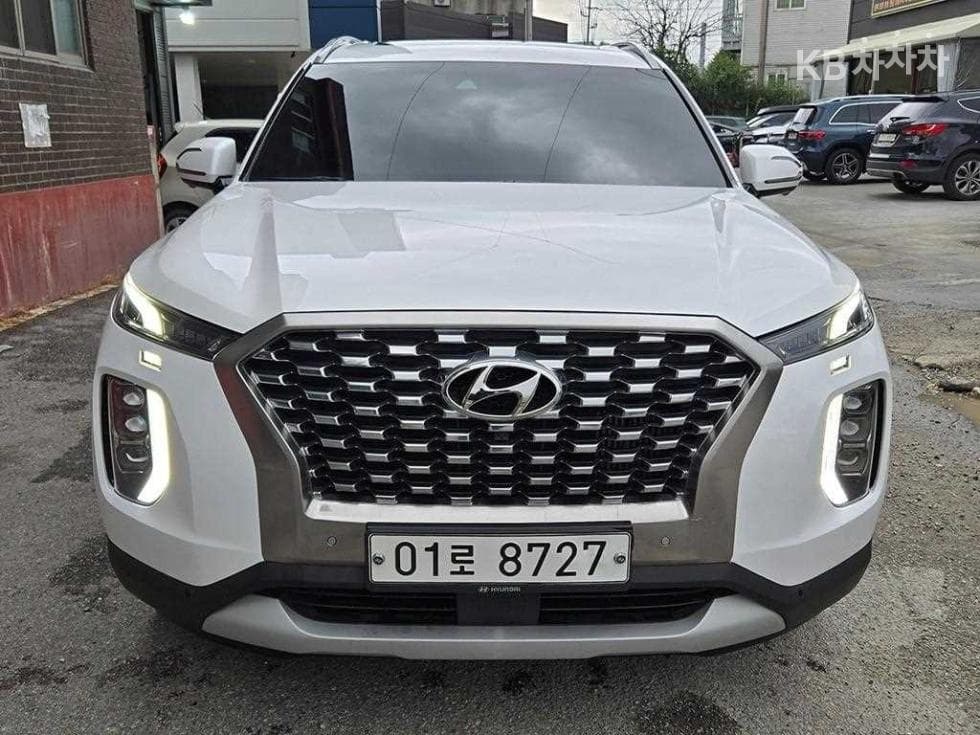 Hyundai Palisade2.2 Diesel 7-seater (Limousine) AWD Prestige - 2