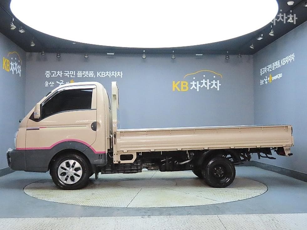Hyundai Porter 2Extra Long 일반캡 CRDi Premium - 5