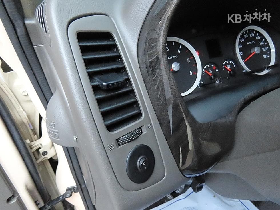 Hyundai Porter 2Extra Long 일반캡 CRDi Premium - 9