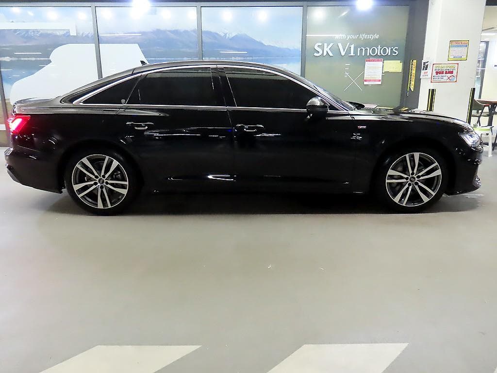 Audi A6(C8)45 TFSI Quattro Premium - 3