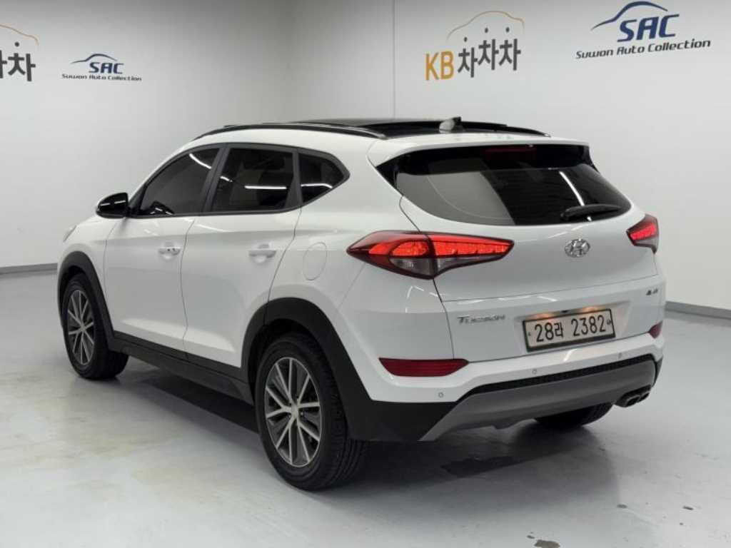 Hyundai All New TucsonDiesel(e-VGT R)2.0 2WD Premium - 4