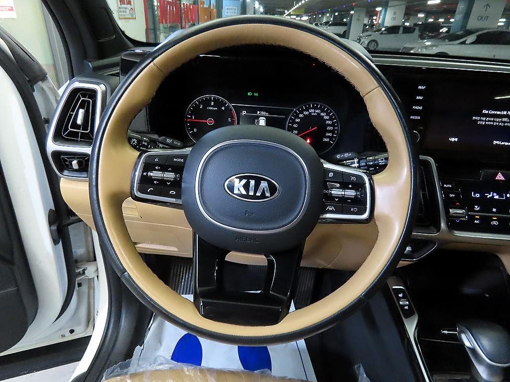 Kia Sorento 4th generation2.2 Diesel 2WD Prestige - 8