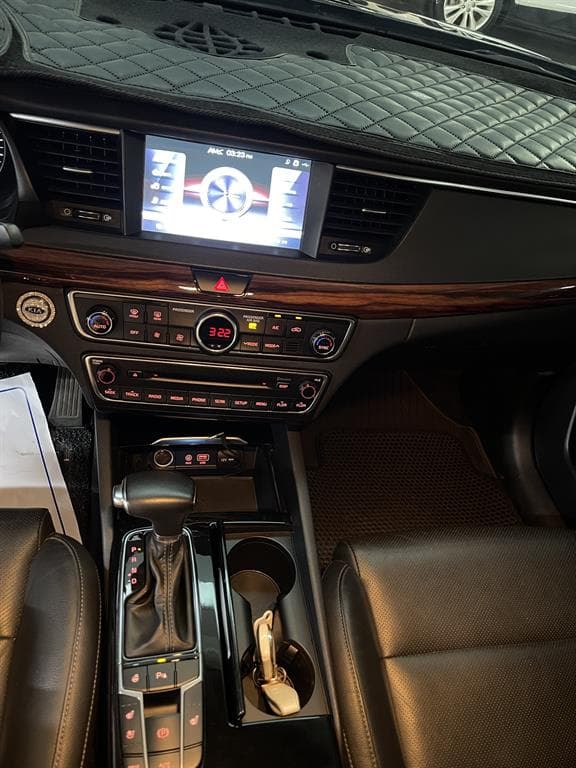 Kia All New K72.4 GDI Prestige - 11