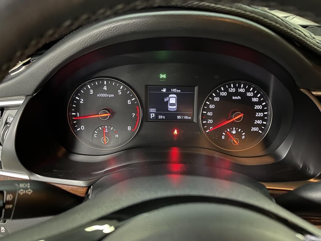 Kia All New K72.4 GDI Prestige - 15
