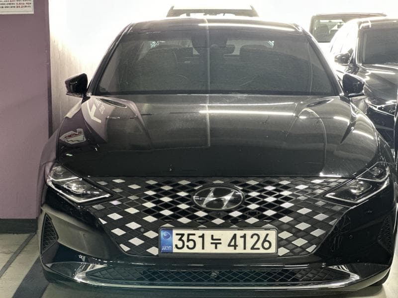 Hyundai The New (facelift) Grandeur (Azera) Hybrid 2.4 Le Blanc - Image 1
