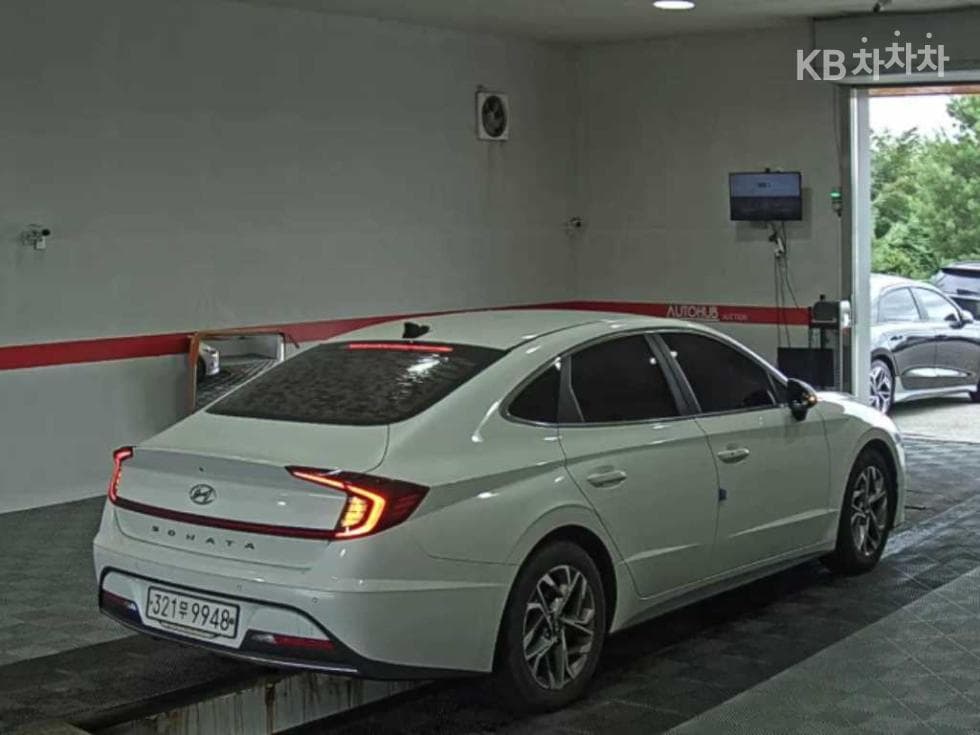 Hyundai Sonata (DN8)2.0 LPG Rental car Style - 4
