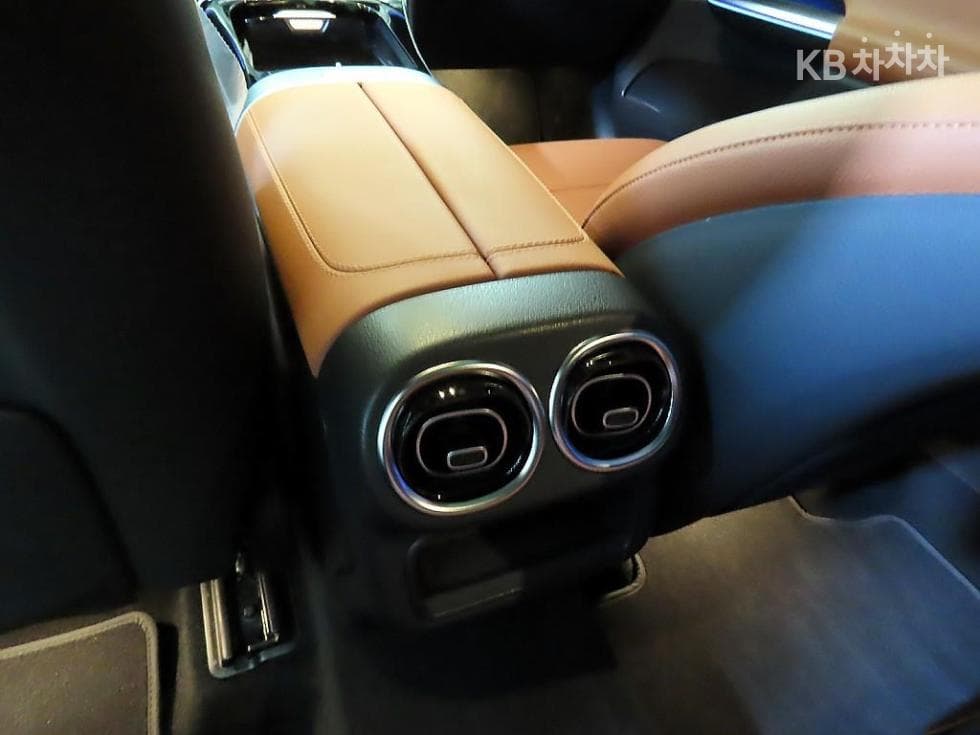 Mercedes-Benz GLC(X254)GLC300 4Matic Standard - 14