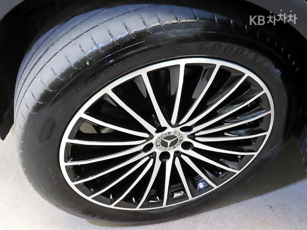 Mercedes-Benz GLC(X254)GLC300 4Matic Standard - 20