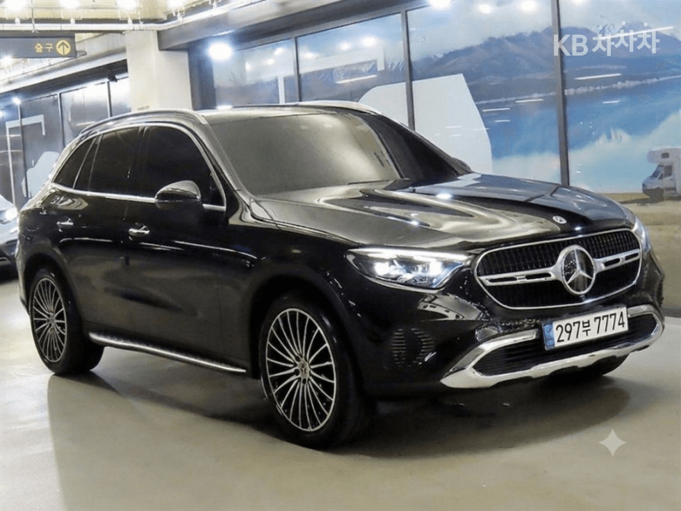 Mercedes-Benz GLC(X254) GLC300 4Matic Standard - Image 1