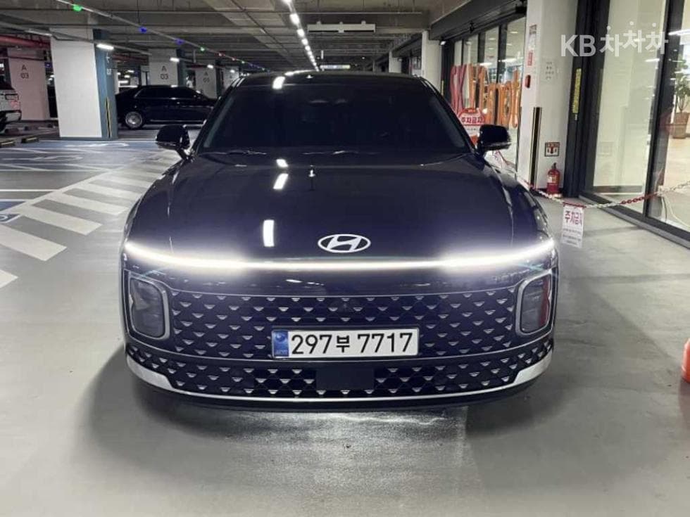 Hyundai The All New Grandeur (Azera) Hybrid1.6 Turbo Gasoline Premium - 2
