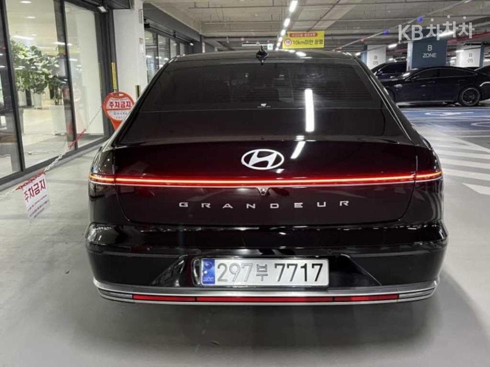 Hyundai The All New Grandeur (Azera) Hybrid1.6 Turbo Gasoline Premium - 5