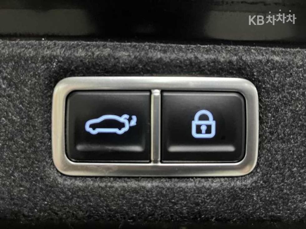 Hyundai The All New Grandeur (Azera) Hybrid1.6 Turbo Gasoline Premium - 6