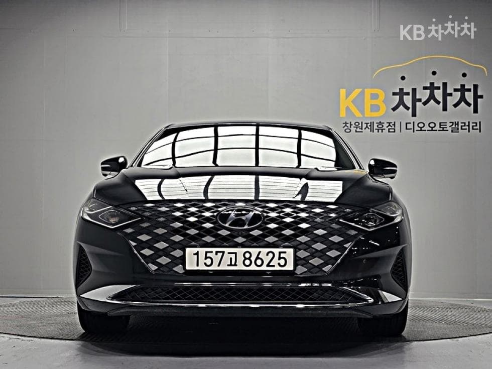 Hyundai The New (facelift) Grandeur (Azera)2.5 Exclusive - 2