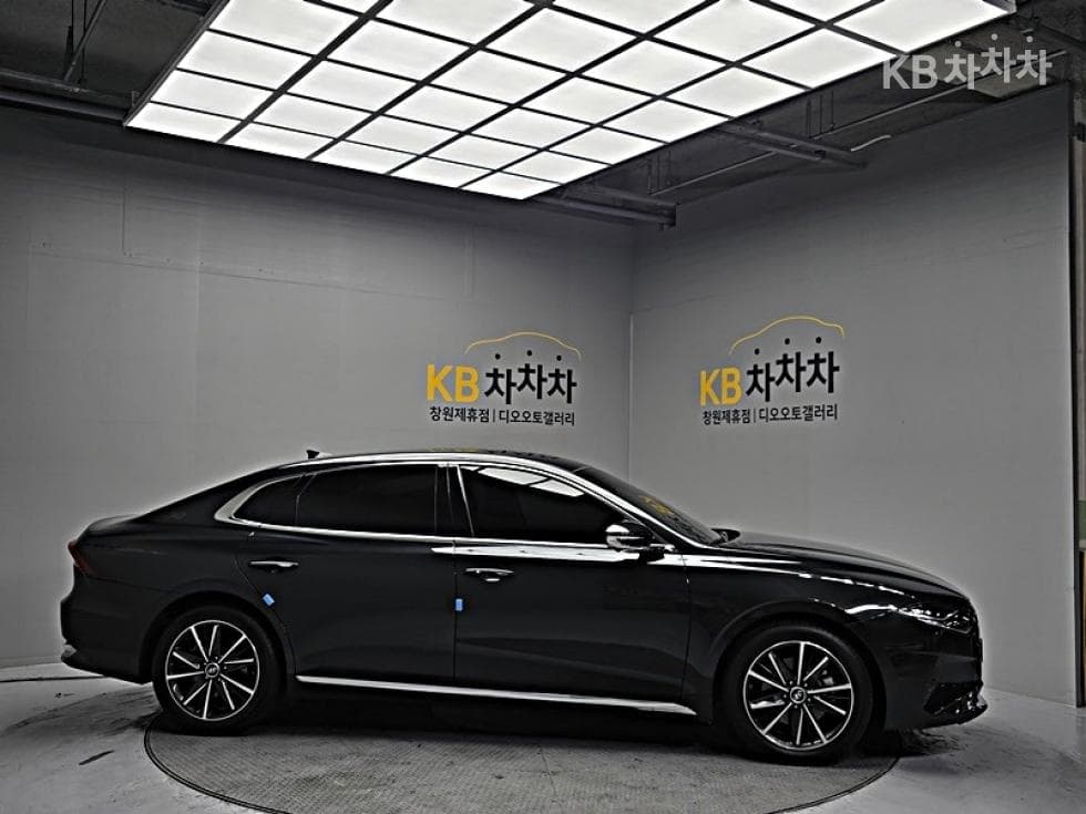 Hyundai The New (facelift) Grandeur (Azera)2.5 Exclusive - 3