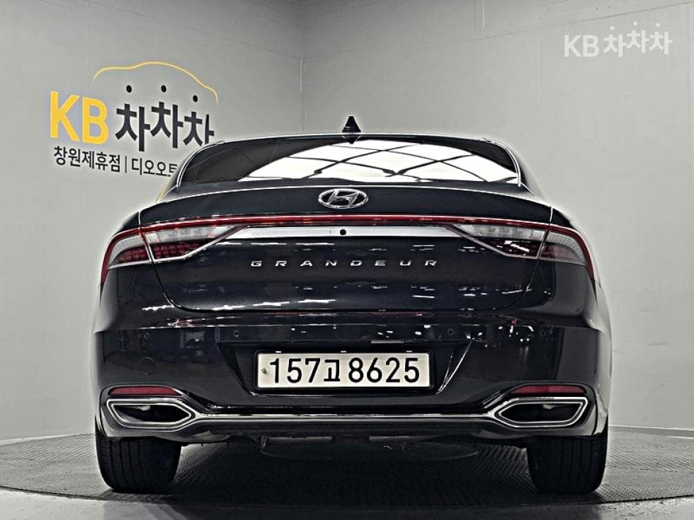 Hyundai The New (facelift) Grandeur (Azera)2.5 Exclusive - 4