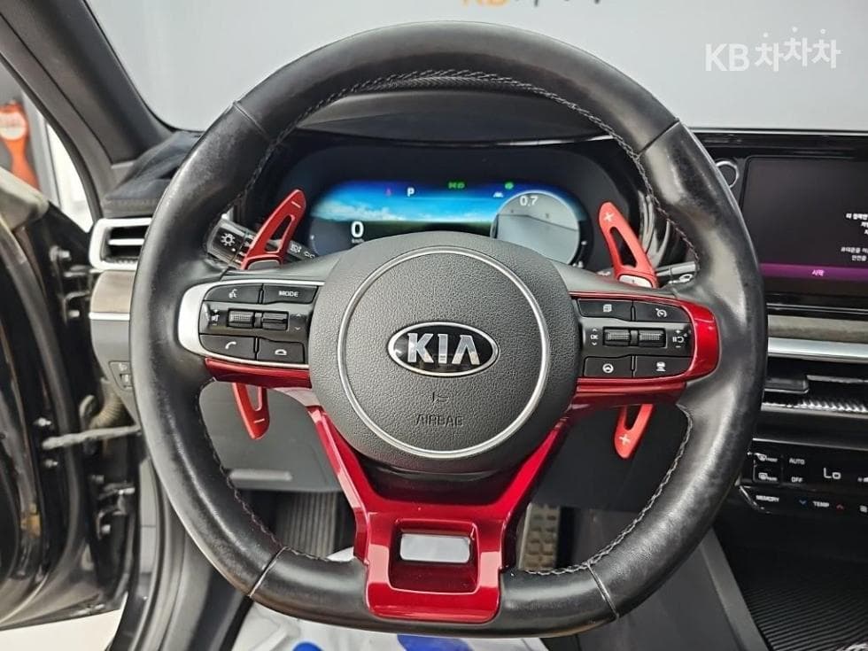 Kia K5 3rd Gen1.6 Gasoline Turbo Noblesse - 9