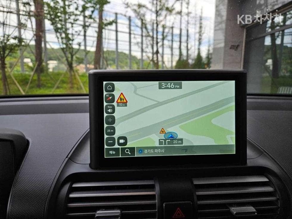 Hyundai Casper1.0 Gasoline 디 에센셜 - 13