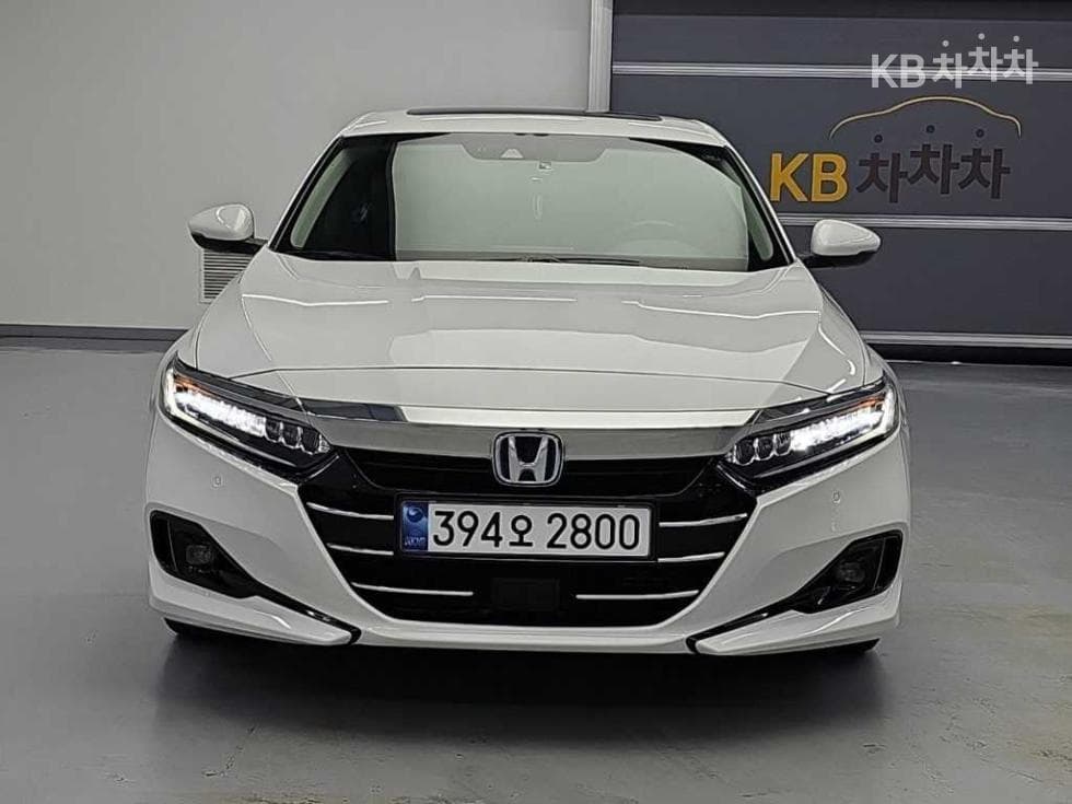 혼다 어코드 10세대Hybrid 2.0 Touring - 2