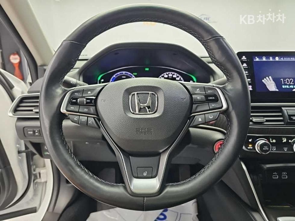 혼다 어코드 10세대Hybrid 2.0 Touring - 9