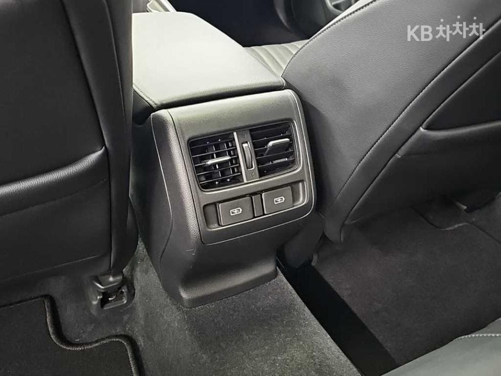 혼다 어코드 10세대Hybrid 2.0 Touring - 13