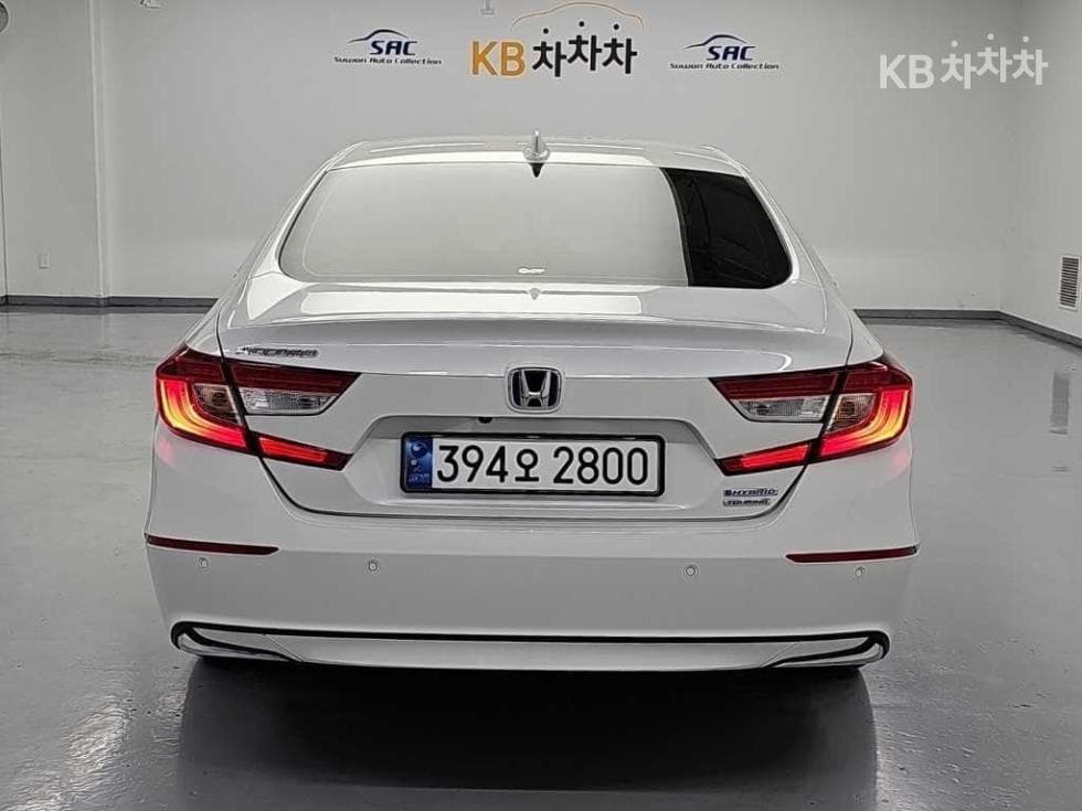 혼다 어코드 10세대Hybrid 2.0 Touring - 3