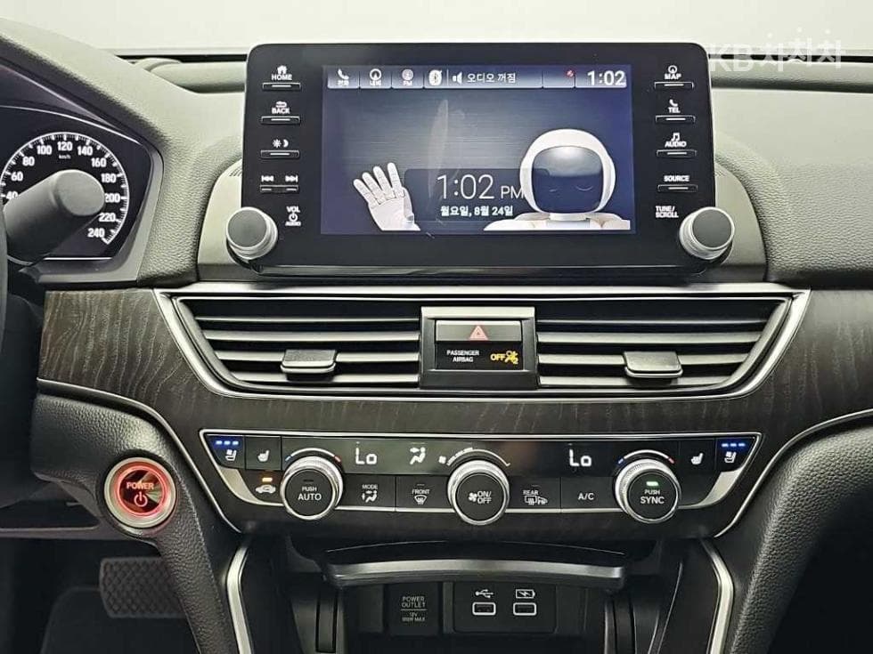 혼다 어코드 10세대Hybrid 2.0 Touring - 10