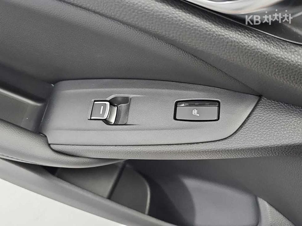 혼다 어코드 10세대Hybrid 2.0 Touring - 14